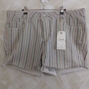 Royalty for me by YMI Women's Striped Roll Cuff Hem Shorts 16W